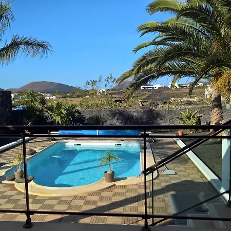 Tia Ela Homestay Yaiza (Lanzarote)