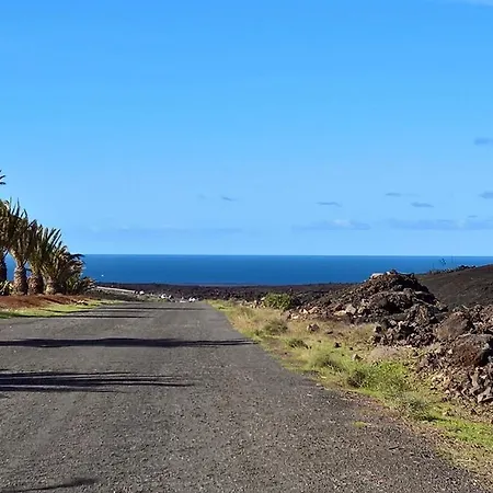 Tia Ela Yaiza (Lanzarote)